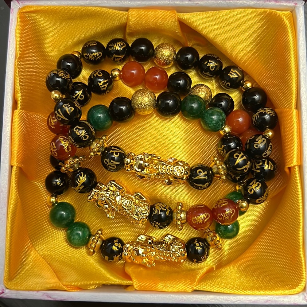 Lucky Chinese PIXIU Pi Yao Bracelet Black Obsidian Agate Lapis Jade Gold Dragon